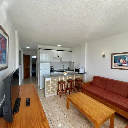 Seaview Friendly 9 Playa del Ingles (Gran Canaria)